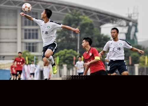 于在落后数